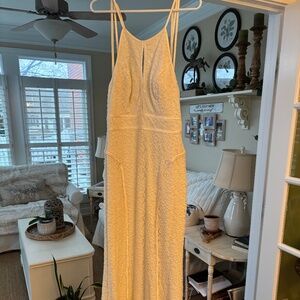 Xscape cream lace formal/prom dress